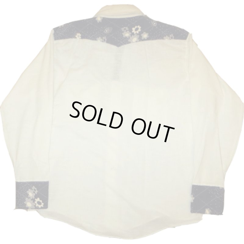 画像2: 古着 BRONCO ブロンコ 花柄 キルティング 切り替え 長袖シャツ WHT/NVY 70's /150518 (2)