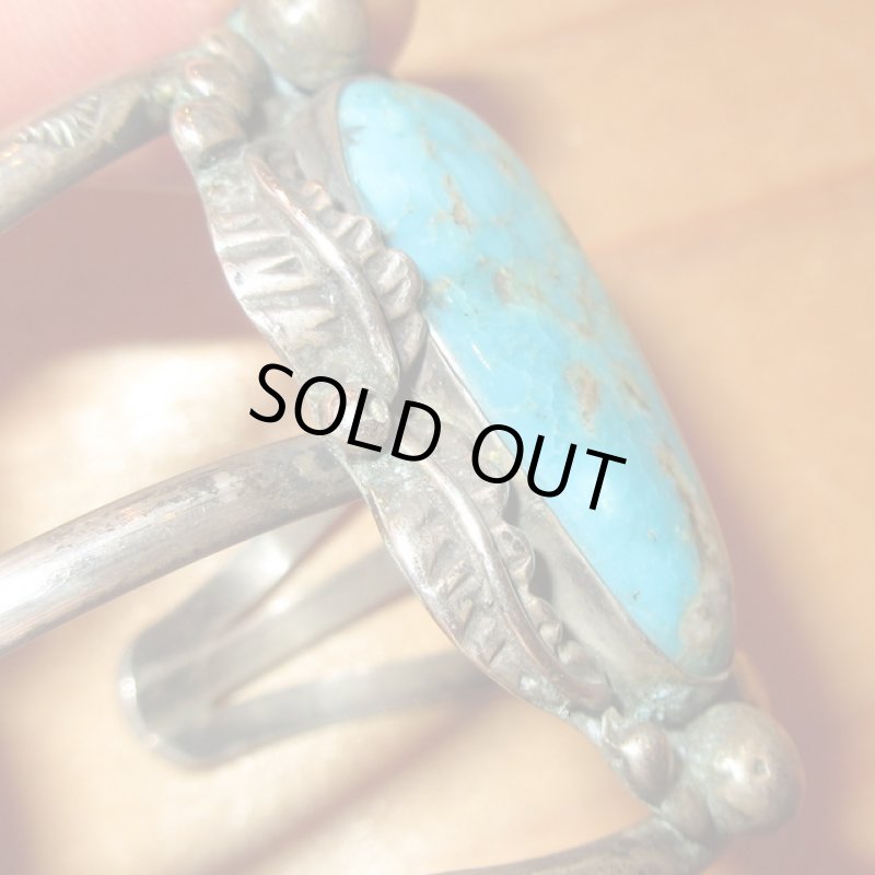 画像2: アンティーク ナバホ族 インディアンジュエリー ターコイズ シルバーバングル / 170416 (2)