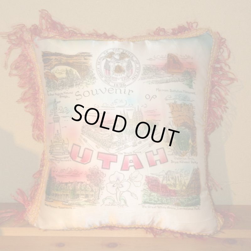 画像1: アンティーク THE GREAT SEAL OF THE STATE OF UTAH ユタ州 スーベニア pillow case ピローケース クッション 50's / 170709 (1)