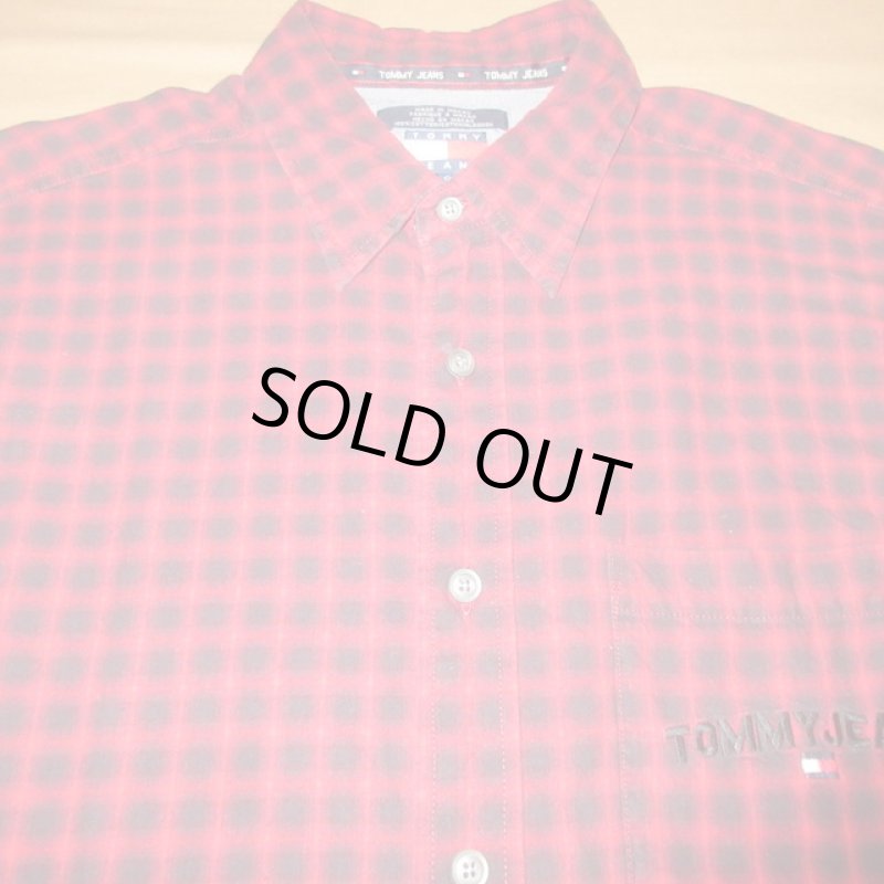 画像4: USED 90's TOMMY HILFIGER トミーヒルフィガー オンブレチェック ポックス ネルシャツ RED×BLK / 210906 (4)