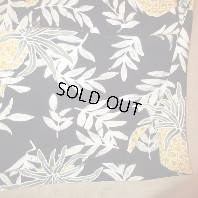 画像6: USED 90's BACK EAST パイナップル柄 バティック レーヨン アロハシャツ BLK / 240611 (6)