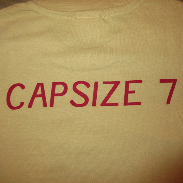 画像1: DEADSTOCK 90's CAPSIZE7 キャップサイズ7 インディーロック Tシャツ BEI / 210610 (1)