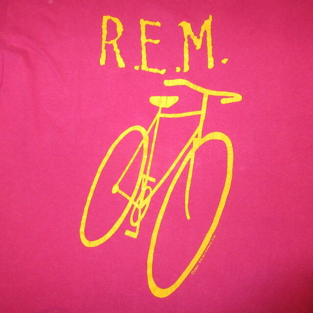 画像1: USED 80's 1984年 R.E.M. アールイーエム LITTLE AMERICA PART 2 ツアー Tシャツ RED / 221006 (1)